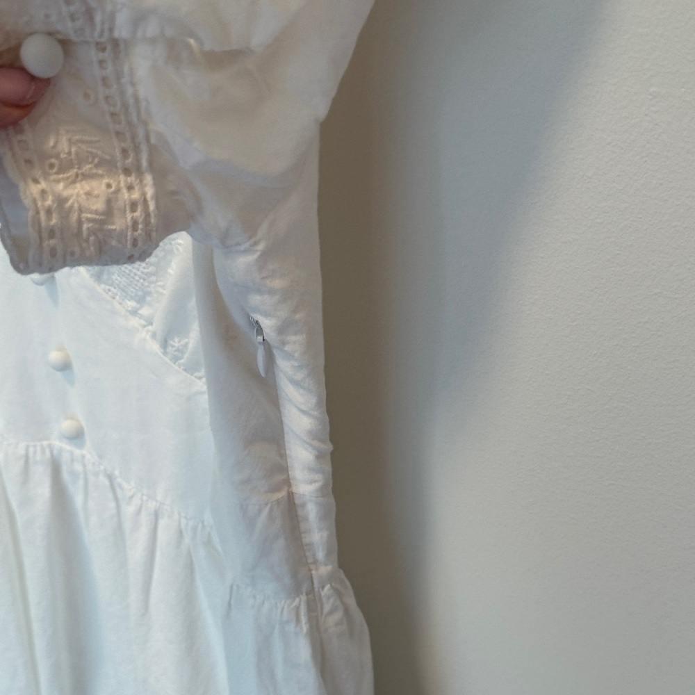 100% Cotton White Eyelet Midi Dress with Lace-Trim V-Neck Simple Retro - Picture 5 of 9